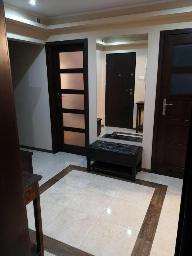 Luxury Apartaments Klimatyzacja 2 Radom Bagian luar foto